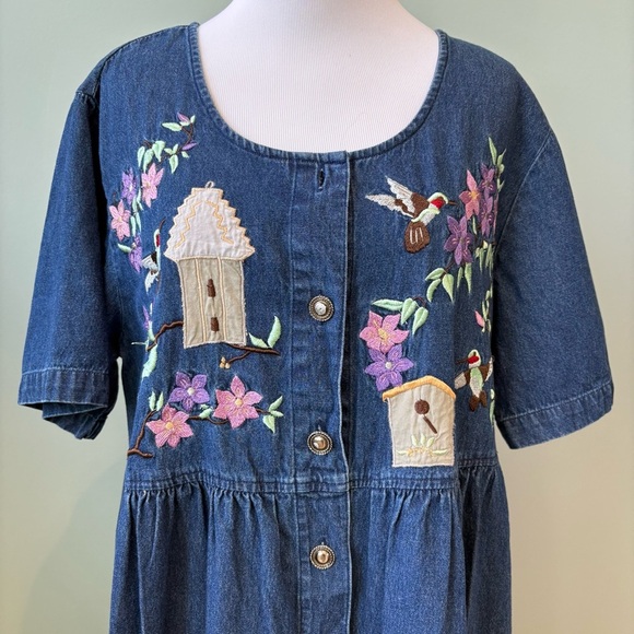 Vintage Denim Embroidered Grandmacore Hummingbird Maxi Dress Sz M - Picture 2 of 16